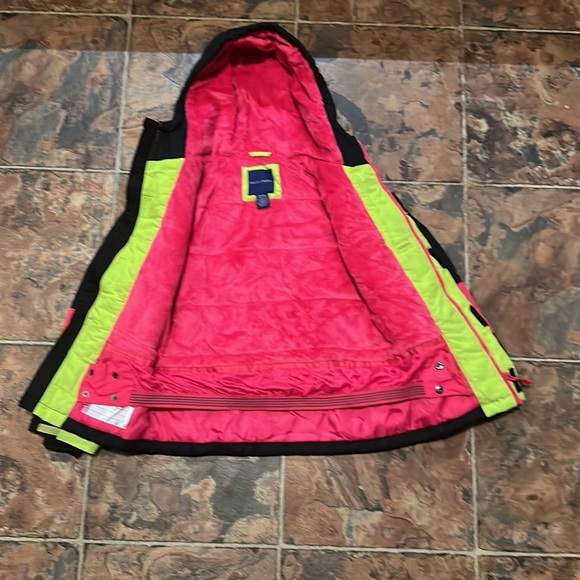 New without tags Fall Creek Girls Puffer Jacket - Picture 3 of 5